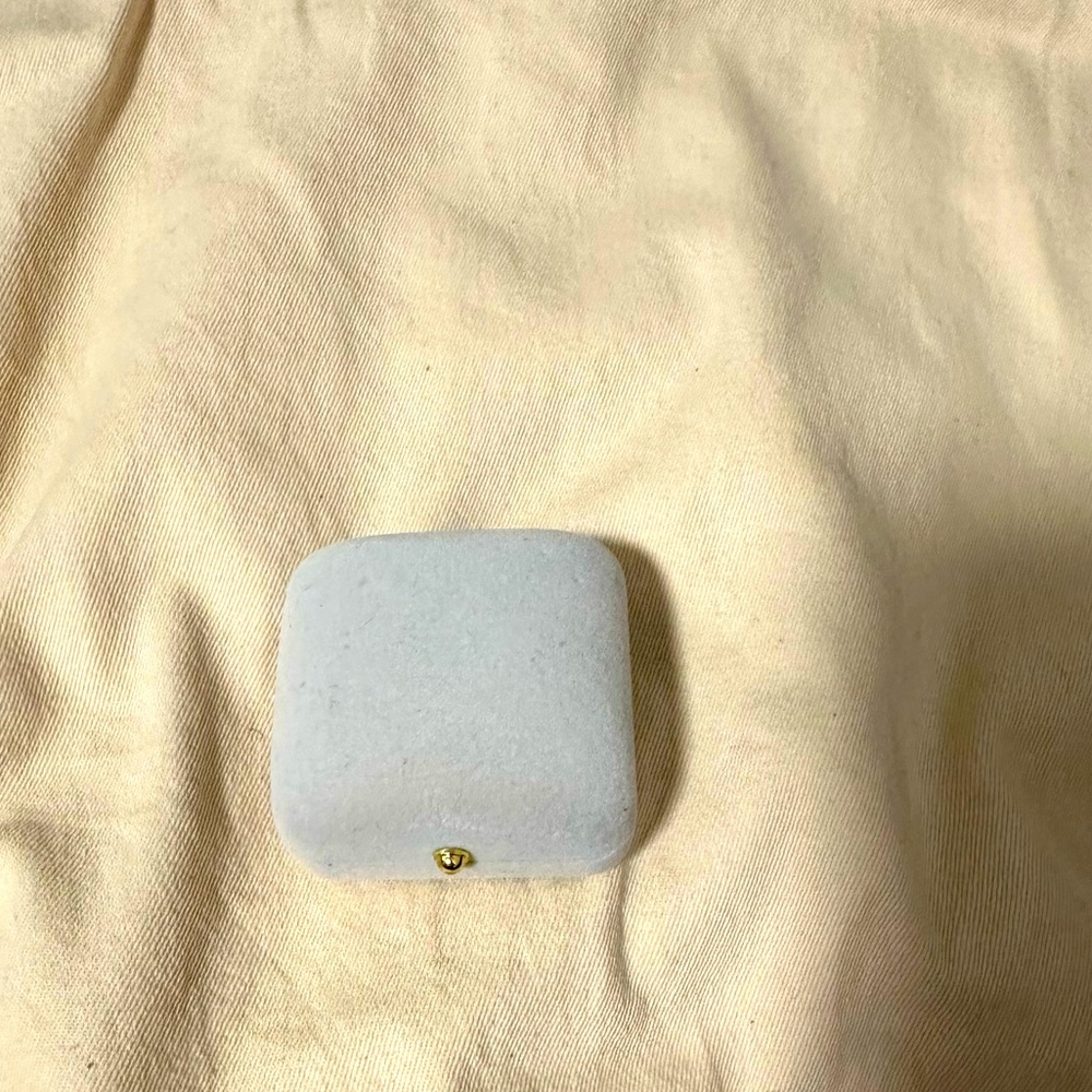 Elegant Gray Jewelry Box